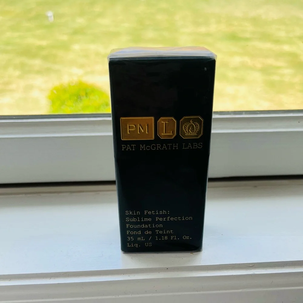 Brand New in Box Pat McGrath Labs Skin Fetish Foundation in Shade Light 6